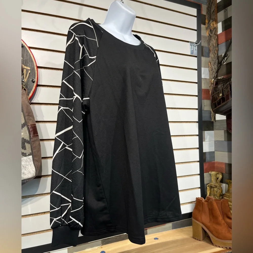 Bloomchic blouse size 12 - Picture 3 of 8